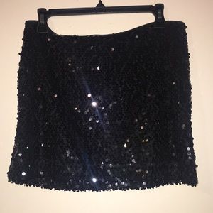 Express Women's Sequin Skirt - Mini- color black - size M